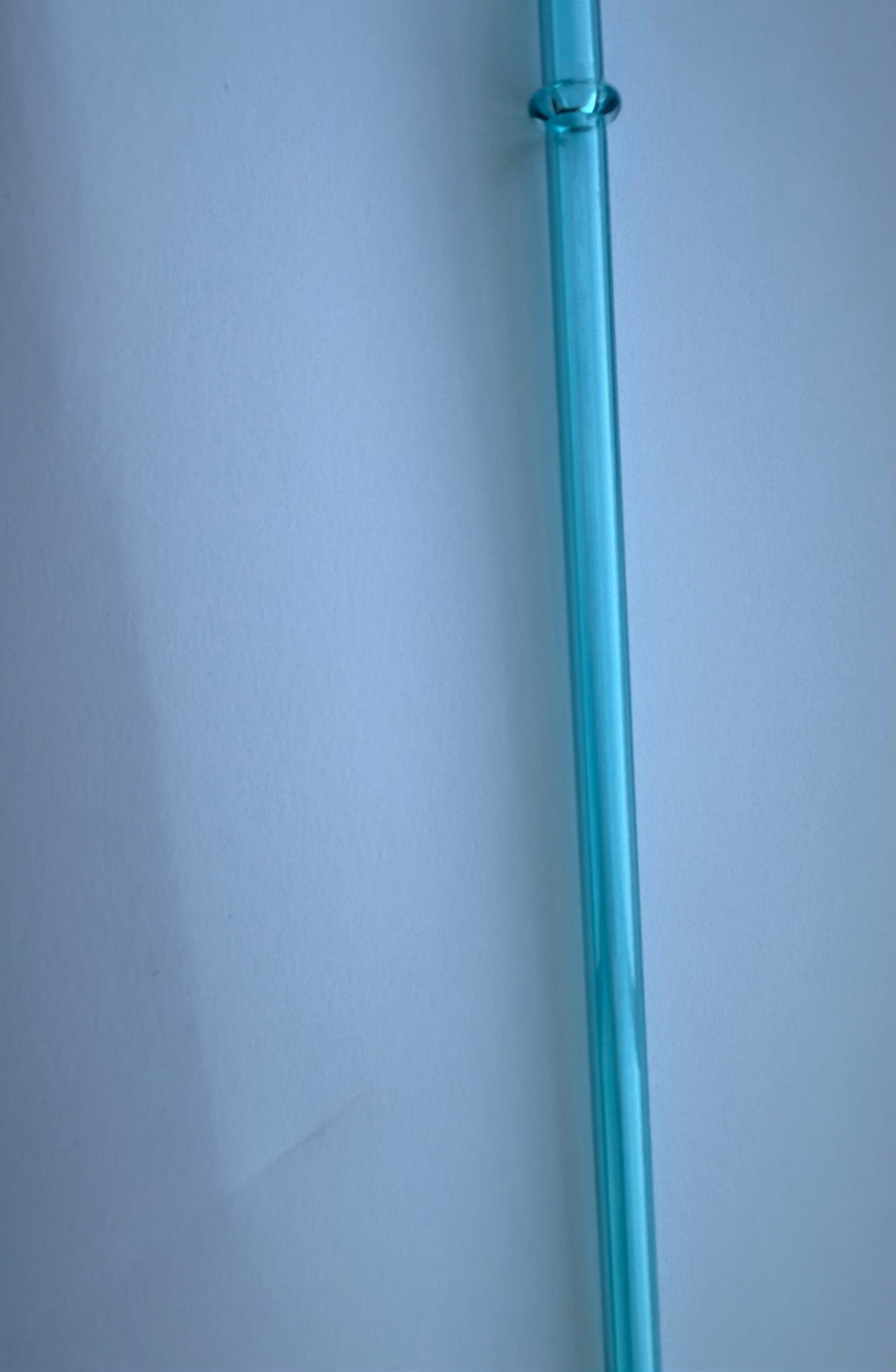 Solid color straws (24oz)